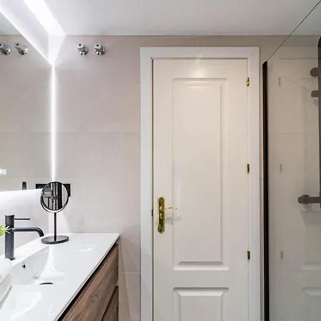 Appartement Sam24i- Cozy Walking Distance To Marbellac