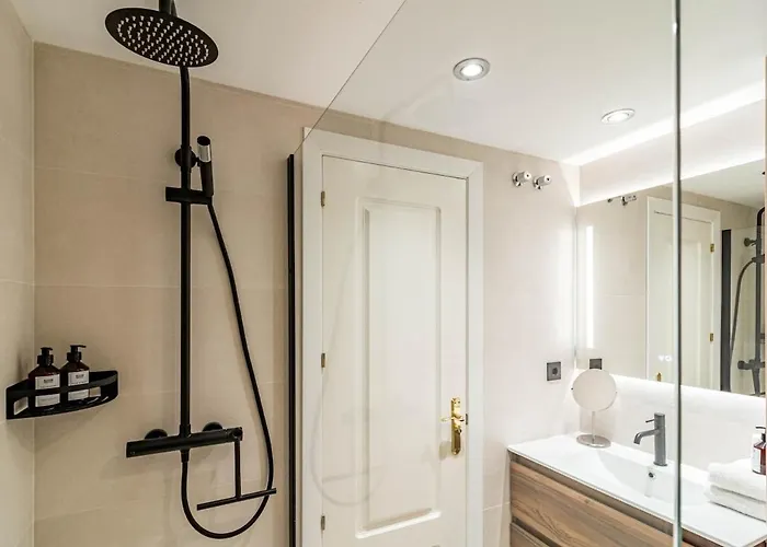 Sam2.4i- Cozy Walking Distance To 公寓