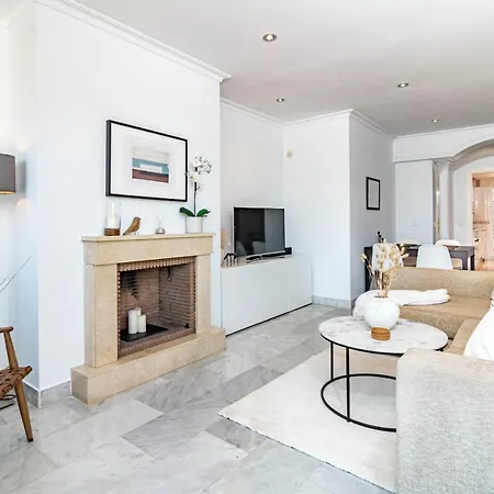 Sam24i- Cozy Walking Distance To Marbella