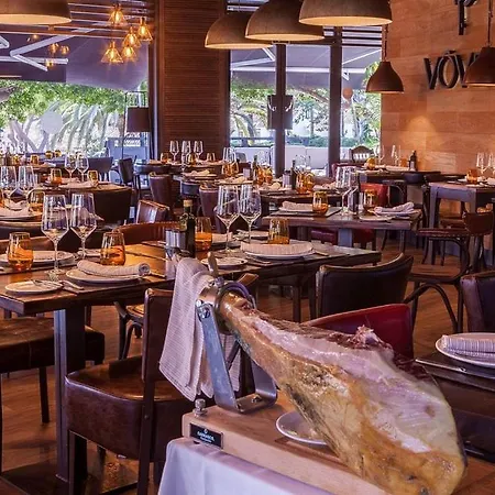 Sam24i- Cozy Walking Distance To Apartmán Marbella