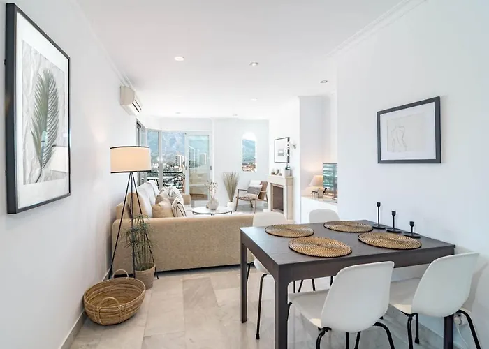 Sam2.4i- Cozy Walking Distance To *