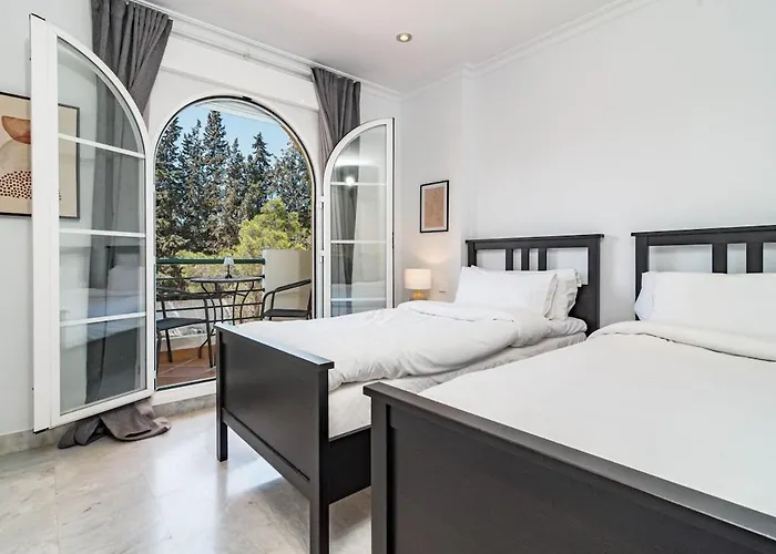 Sam2.4i- Cozy Walking Distance To Apartament *